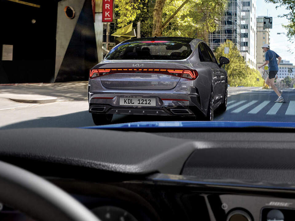 Forward Collision-Avoidance Assist 1.5 (FCA 1.5)